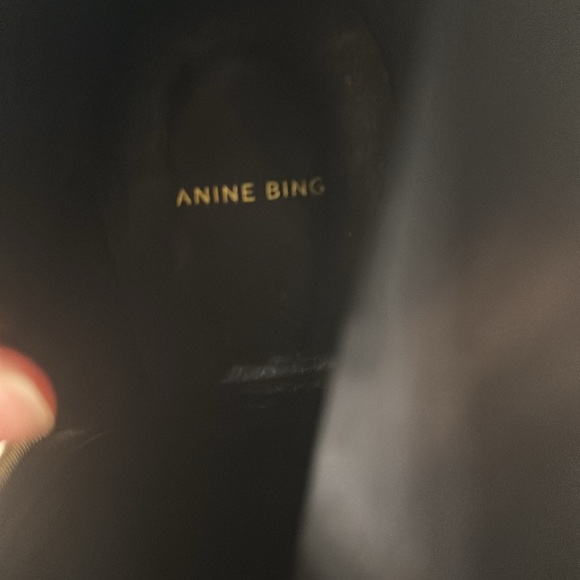 ANINE‎ BING ICONIC LEATHER Gold Ankle Boots - Picture 3 of 9